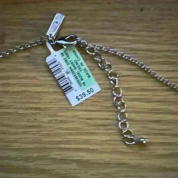 INC International Concepts Iridescent Bead Statement Necklace New - Picture 3 of 5